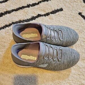 Skechers Women’s Gray Athletic Slip-Ins with Light Purple Lining